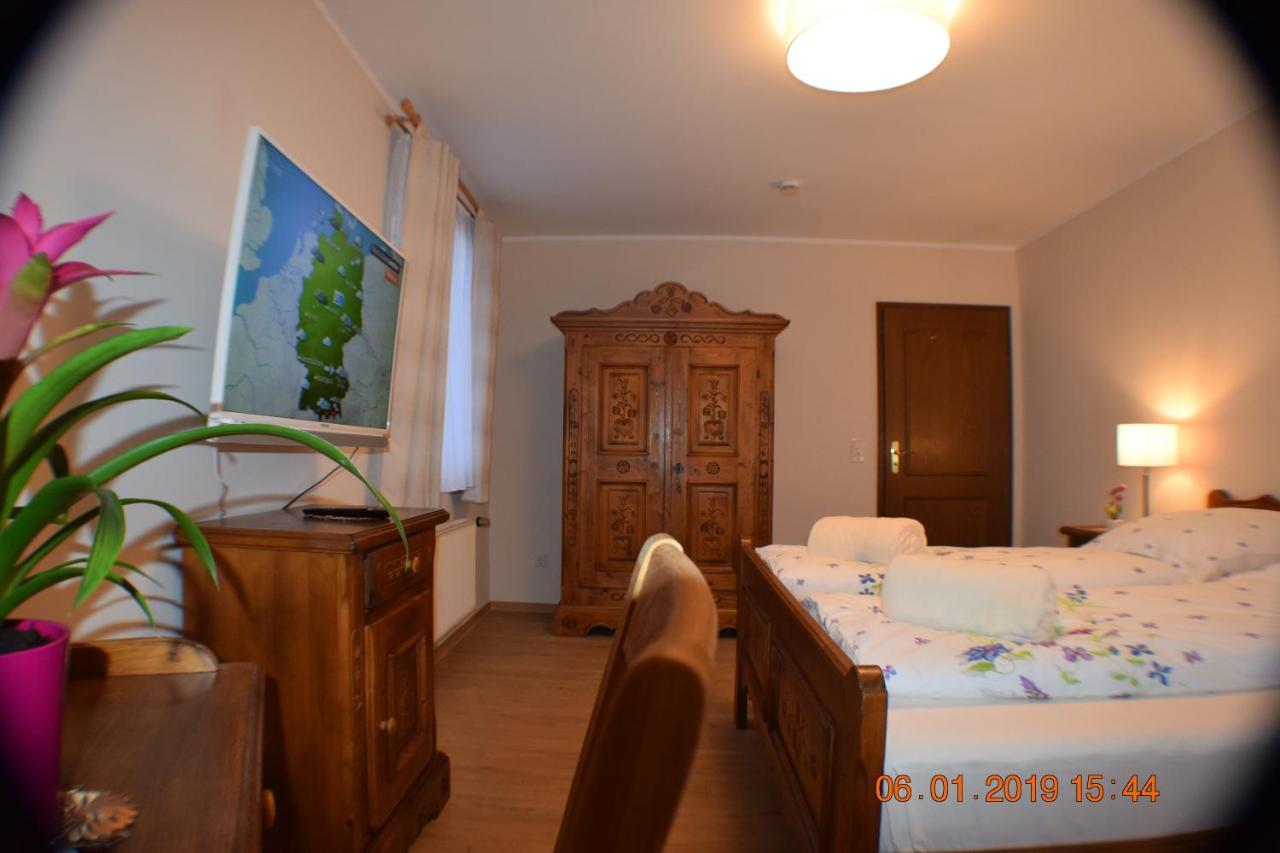 בצדורף Hotel Buergergesellschaft מראה חיצוני תמונה