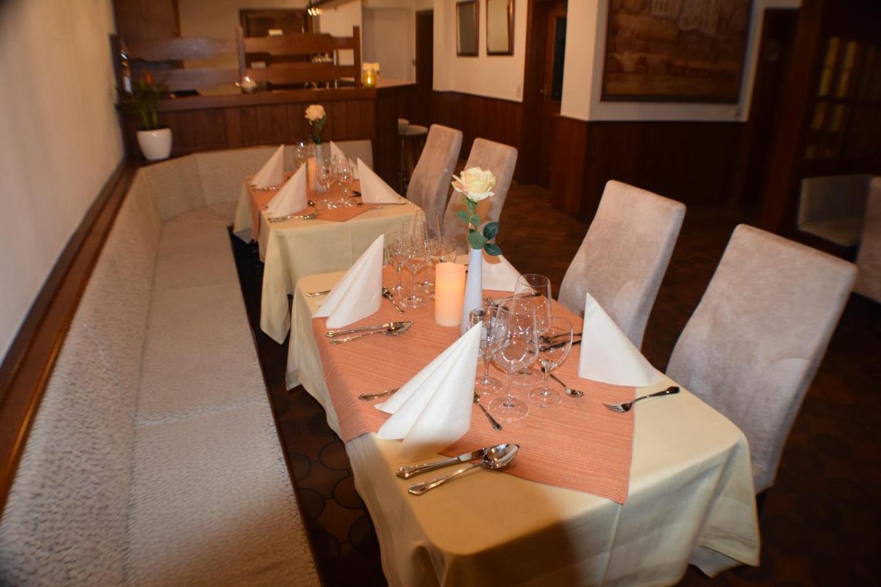 בצדורף Hotel Buergergesellschaft מראה חיצוני תמונה